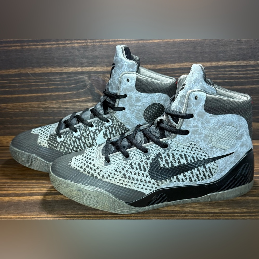 Nike Kobe 9 Elite GS Details Kids Size 7Y Shoes Grey Black Athletic Sneakers